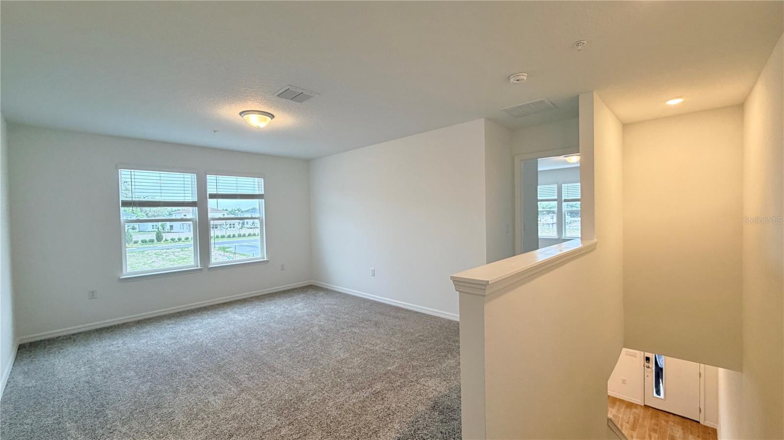 Image 14 of 29 For 11523 Harborview Street