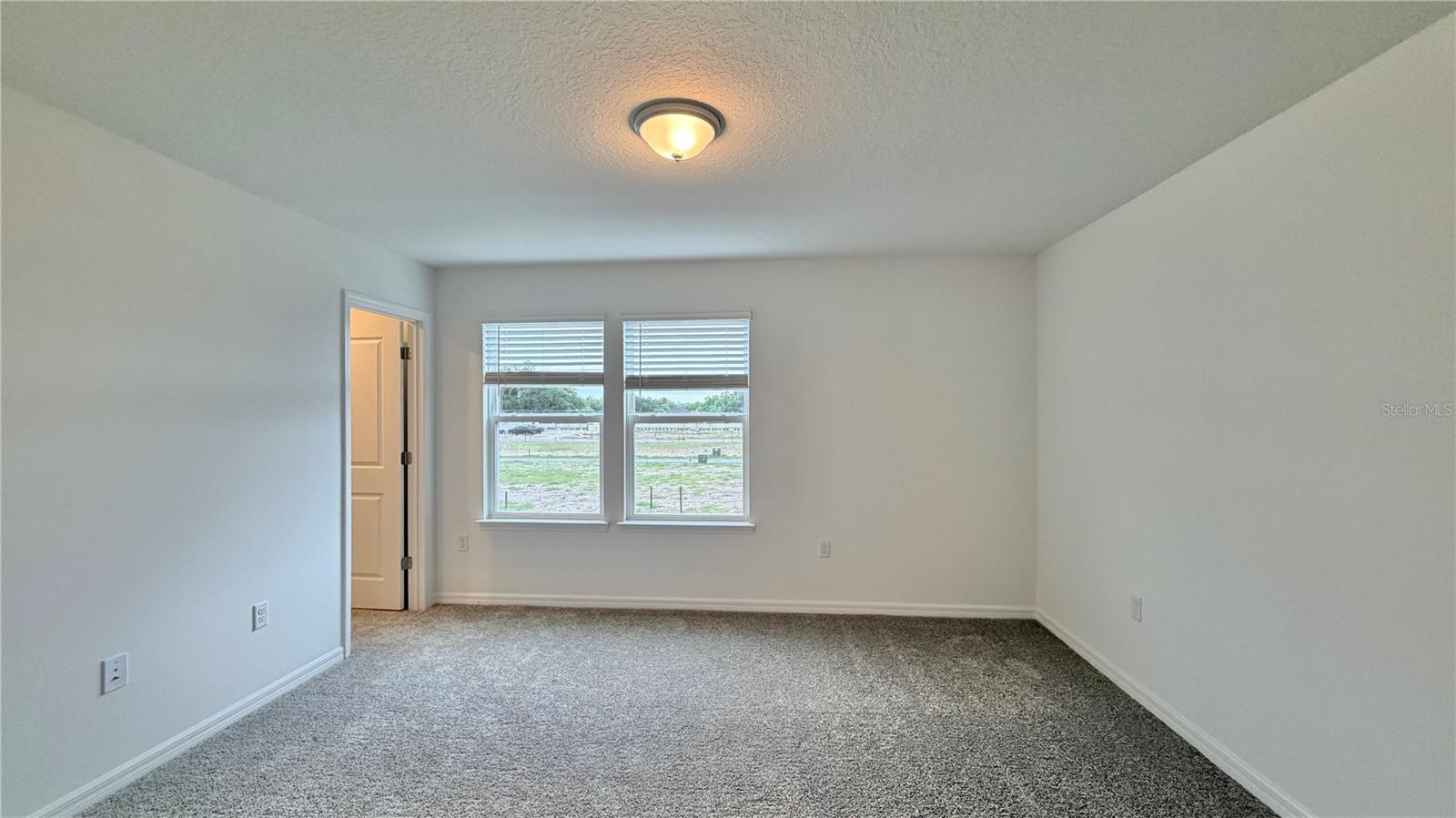 Image 17 of 29 For 11523 Harborview Street