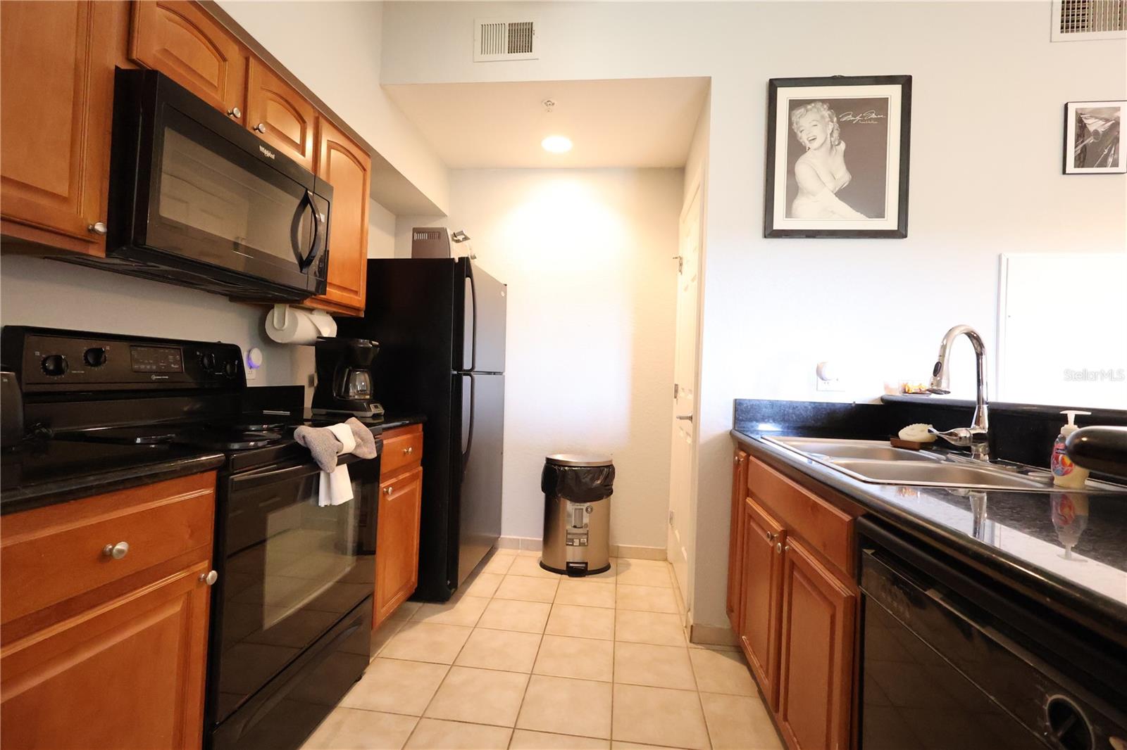 Image 10 of 24 For 8100 Poinciana Boulevard 2403