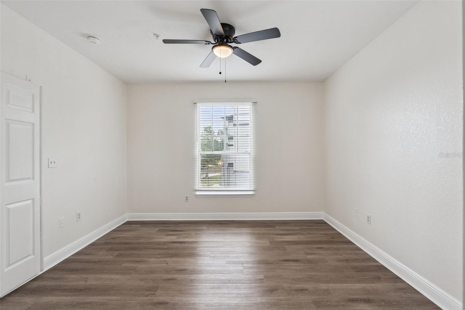 Image 18 of 34 For 3702 Palm Desert Lane 5428