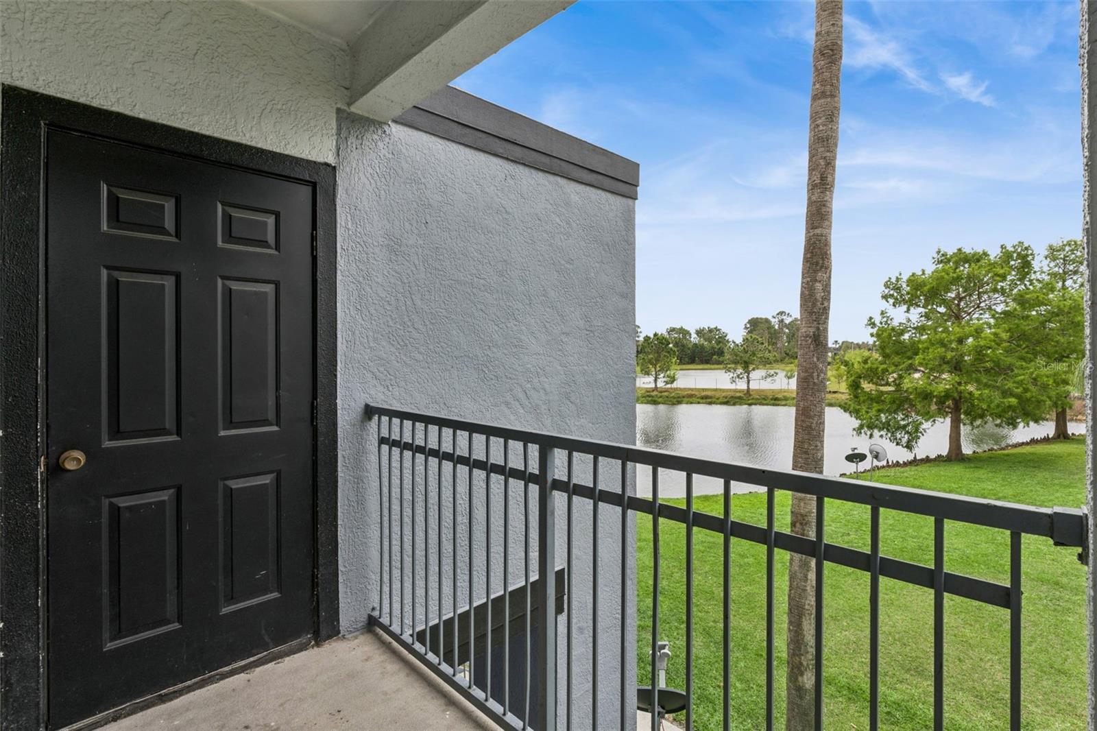 Image 23 of 34 For 3702 Palm Desert Lane 5428