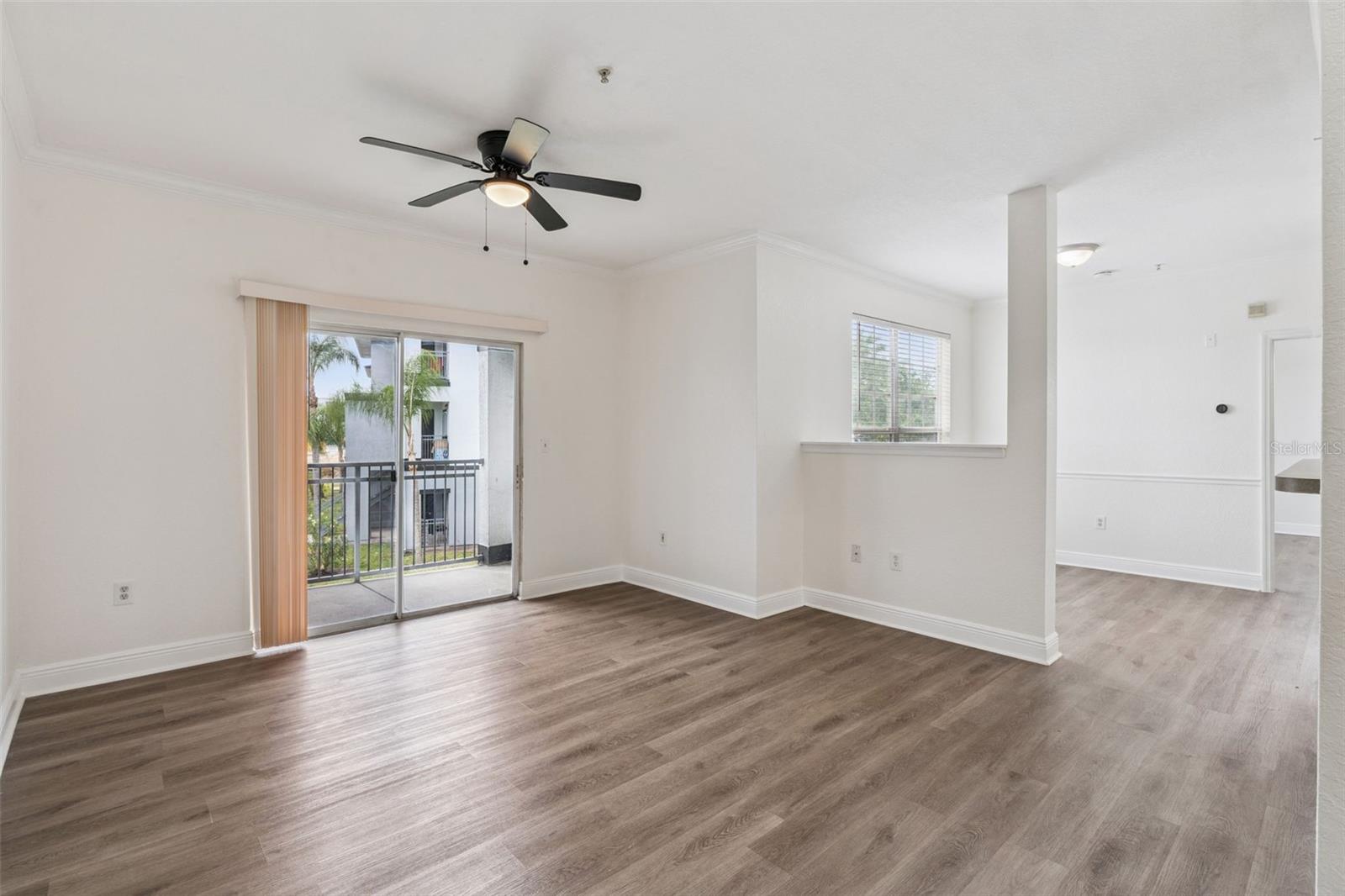 Image 5 of 34 For 3702 Palm Desert Lane 5428