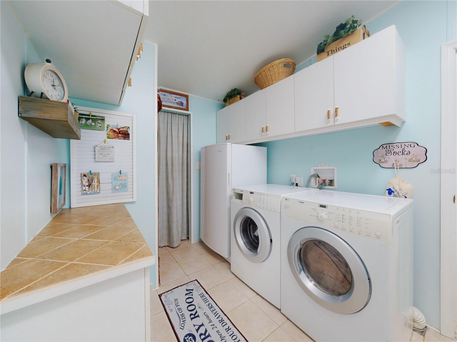 Image 14 of 80 For 14437 Liberty Street