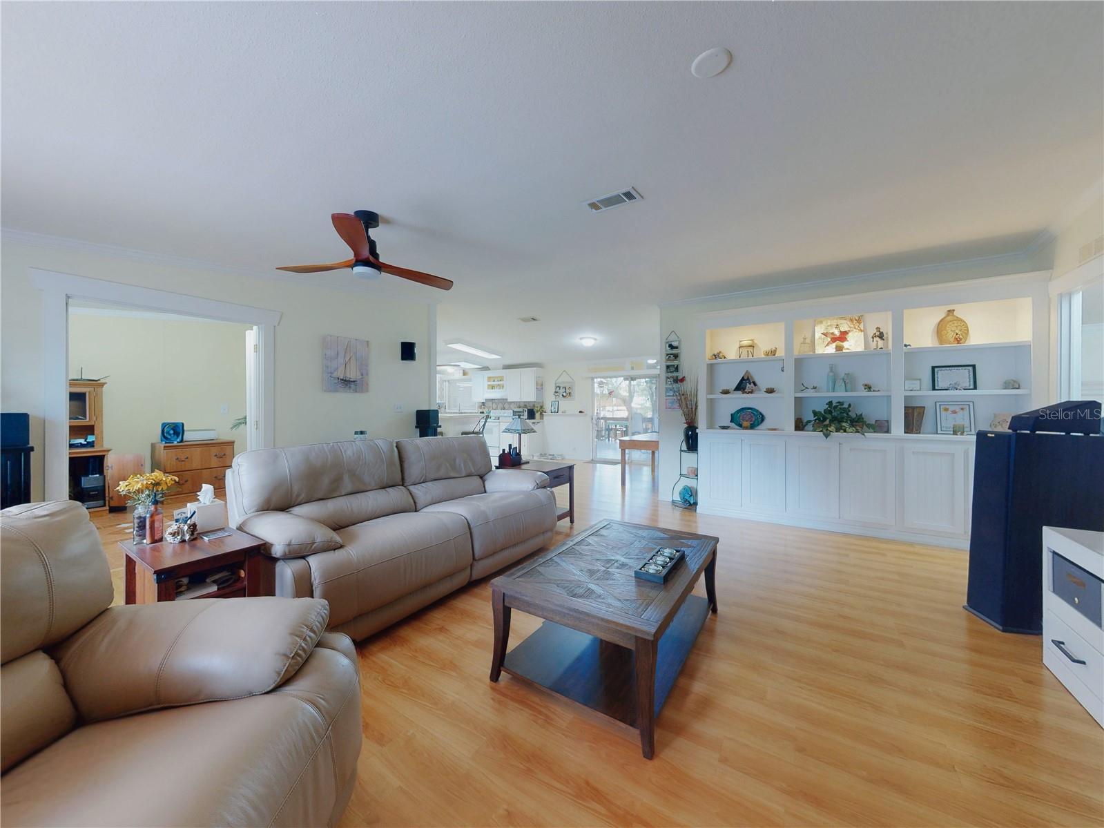 Image 2 of 80 For 14437 Liberty Street