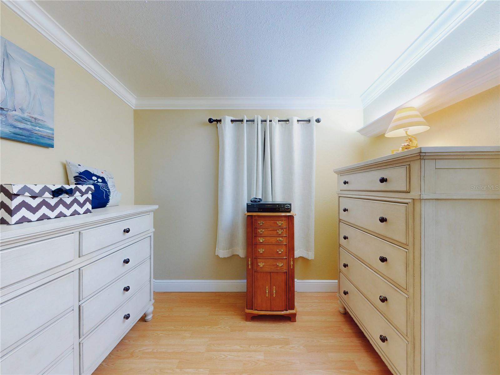 Image 27 of 80 For 14437 Liberty Street