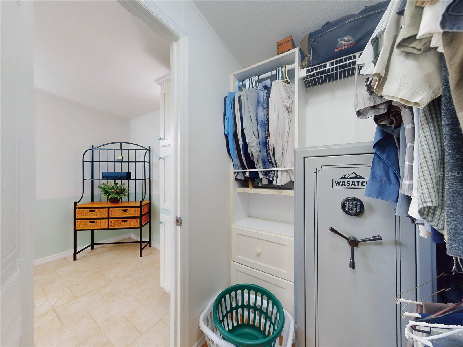 Image 32 of 80 For 14437 Liberty Street