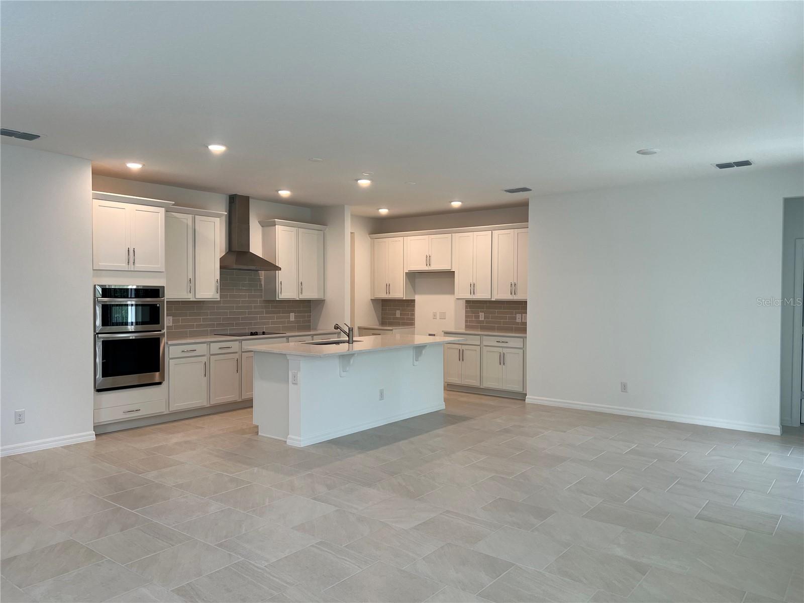 Image 3 of 12 For 671 Birdswill Lane