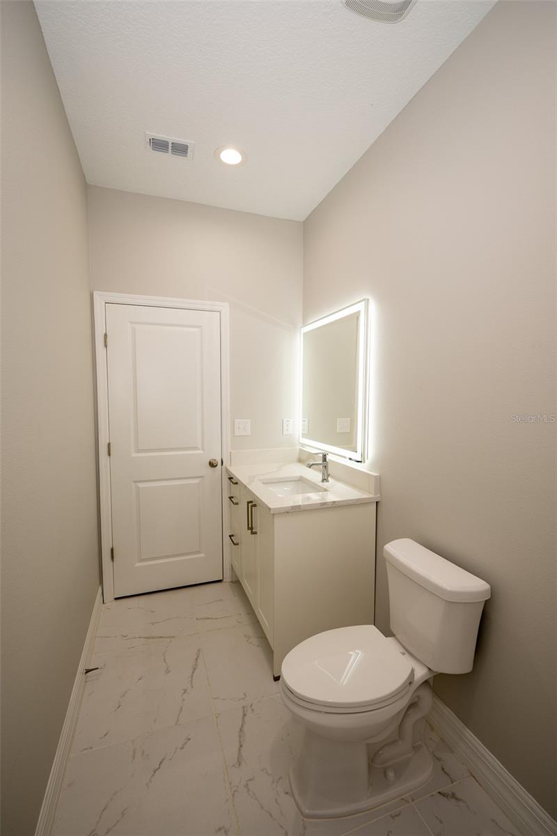 Image 22 of 51 For 2390 9th Ave