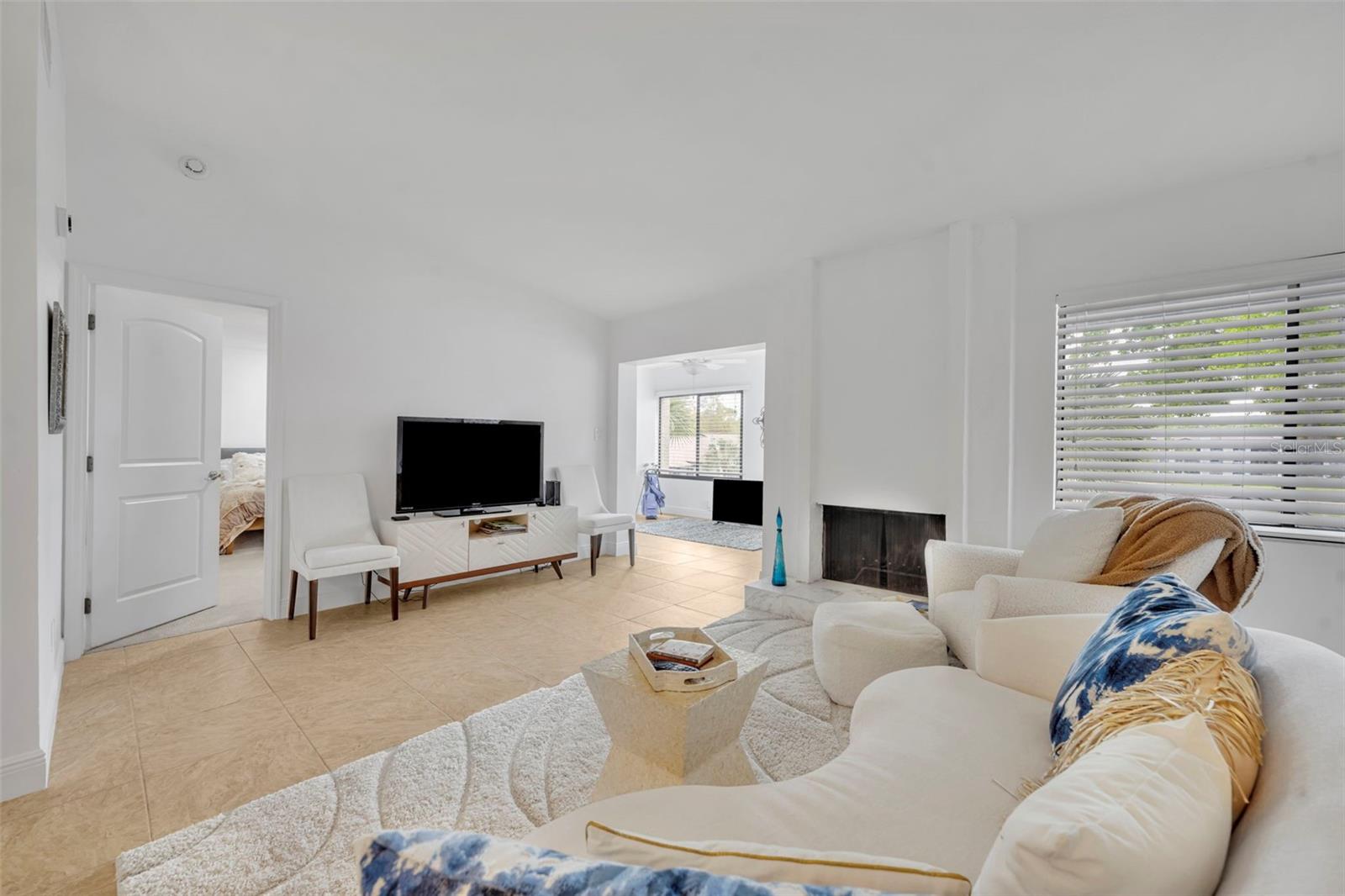 Image 4 of 32 For 3 Escondido Circle 3