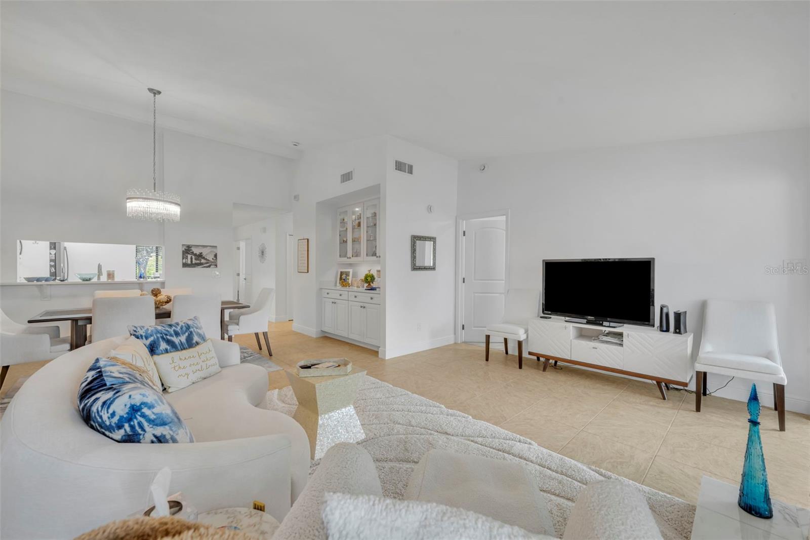 Image 5 of 32 For 3 Escondido Circle 3