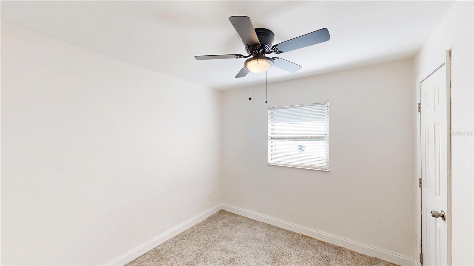 Image 11 of 23 For 4900 Elese Street