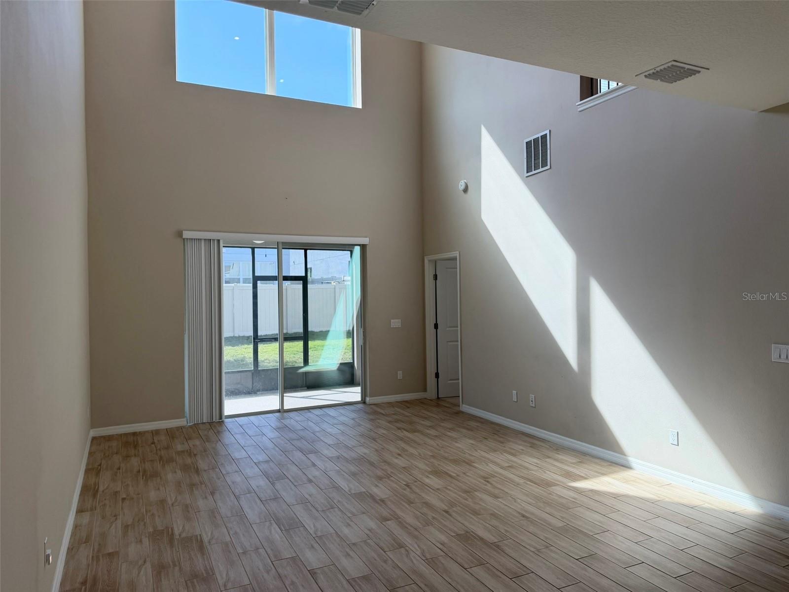 Image 6 of 27 For 2601 Pinnacle Lane