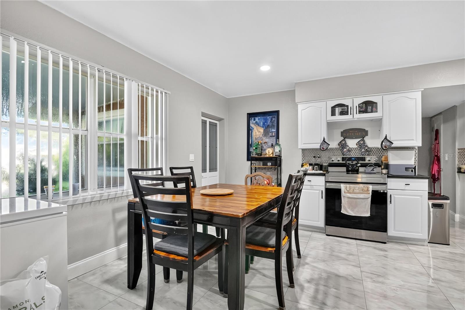 Image 11 of 23 For 9727 Bear Lake Road