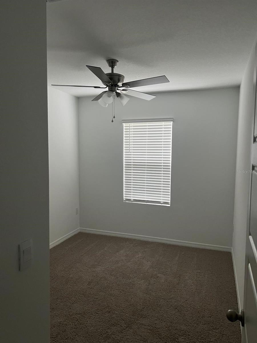 Image 5 of 7 For 2947 Canary Avenue