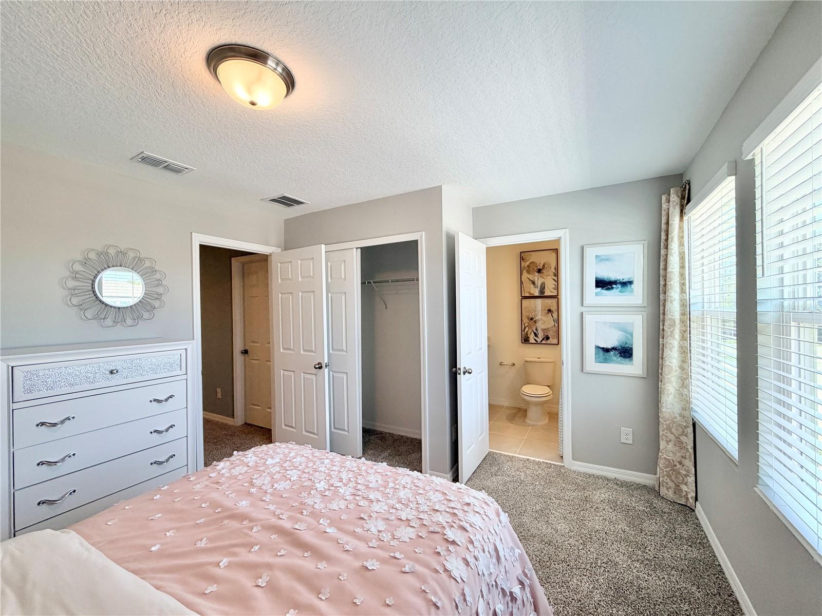 Image 35 of 39 For 4536 Burrowing Owl Loop