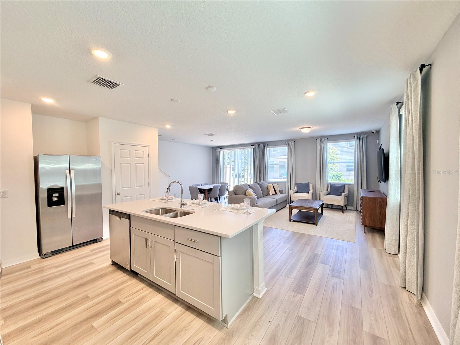 Image 7 of 39 For 4536 Burrowing Owl Loop