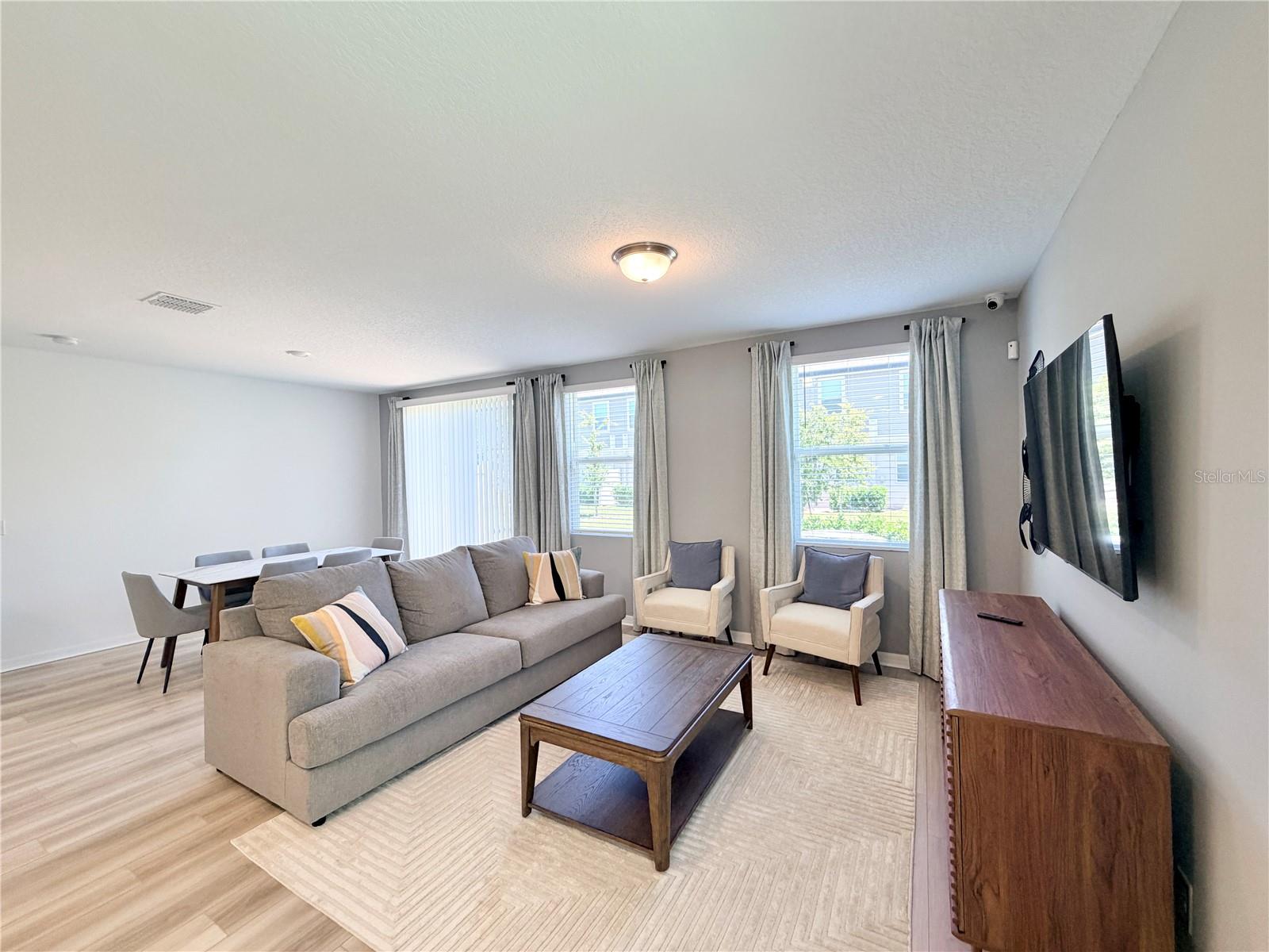 Image 8 of 39 For 4536 Burrowing Owl Loop