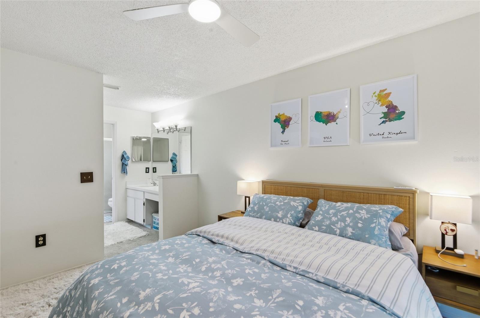 Image 12 of 27 For 328 Bayside Avenue