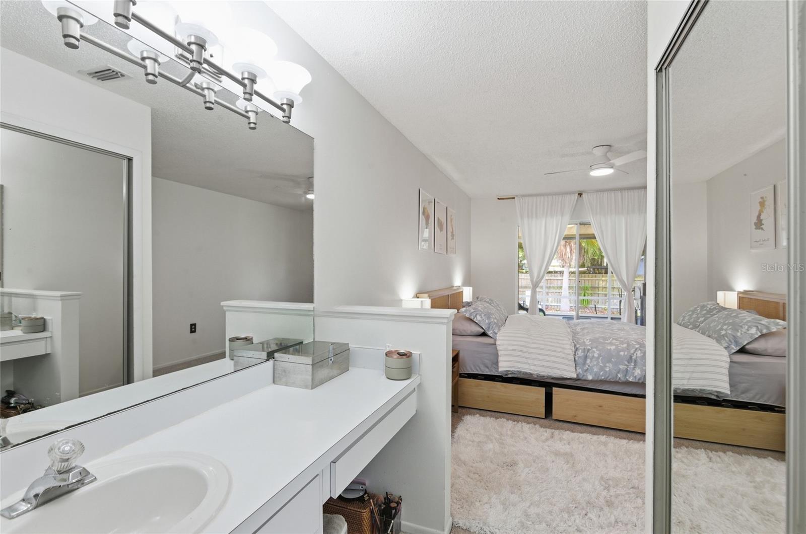 Image 15 of 27 For 328 Bayside Avenue