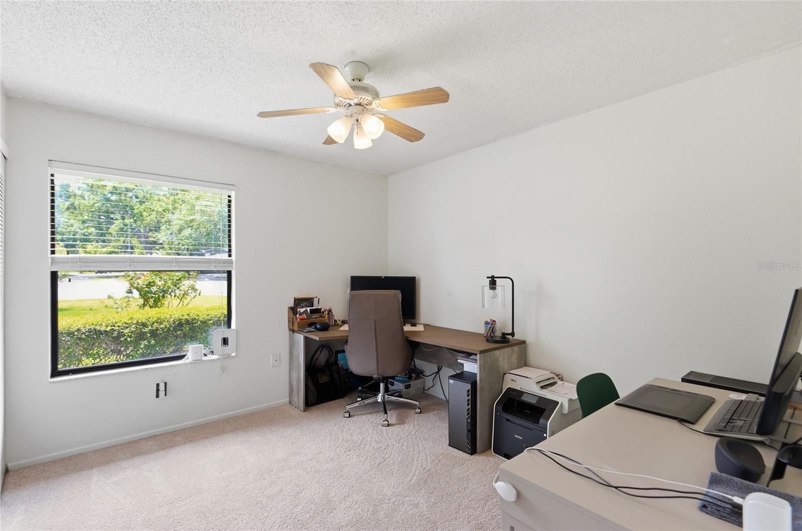 Image 16 of 27 For 328 Bayside Avenue