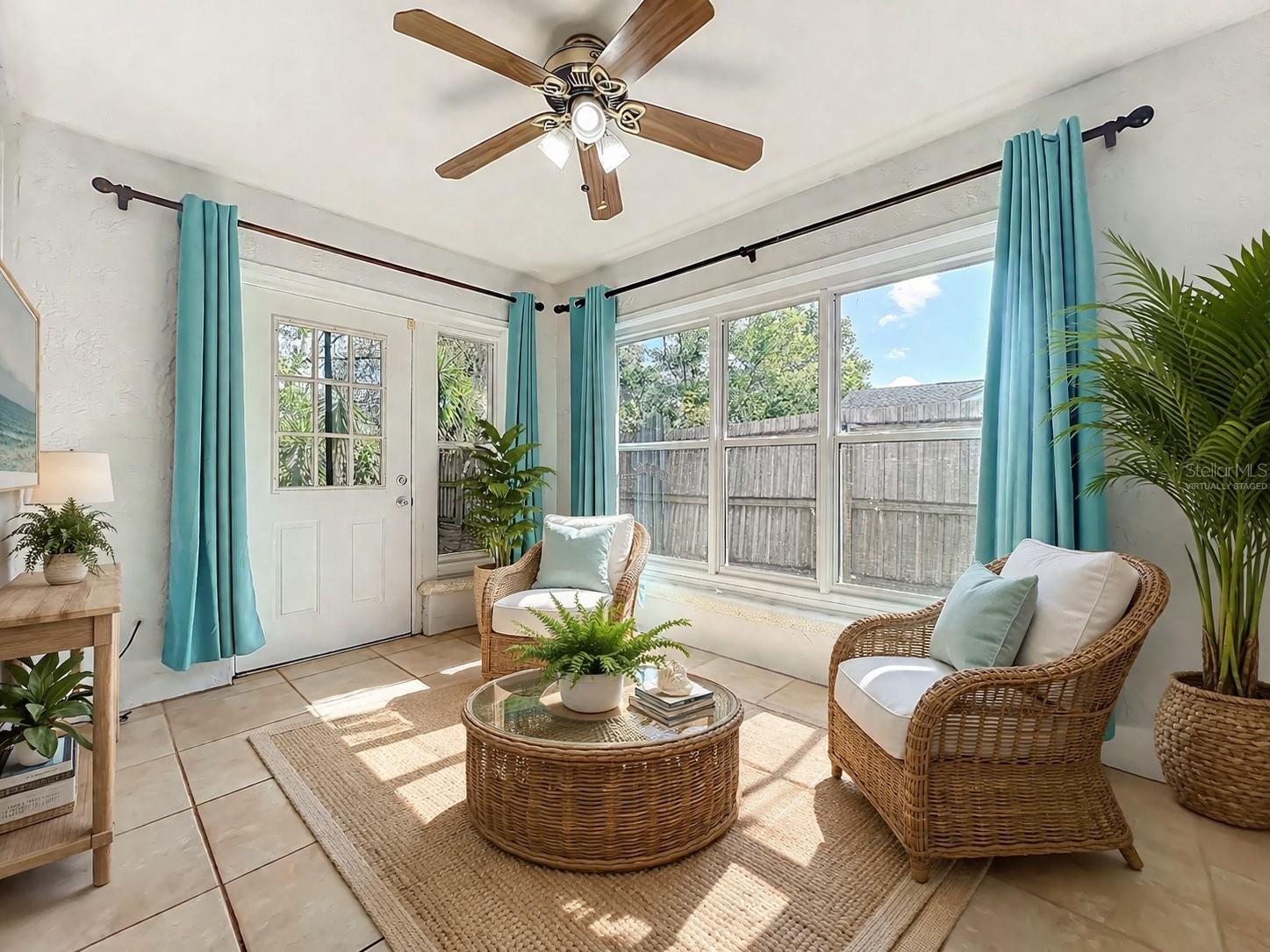 Image 16 of 46 For 328 Shadow Oak Drive