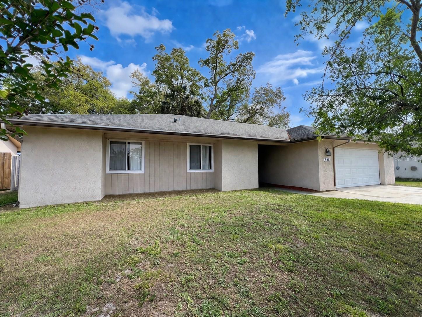 Image 2 of 46 For 328 Shadow Oak Drive