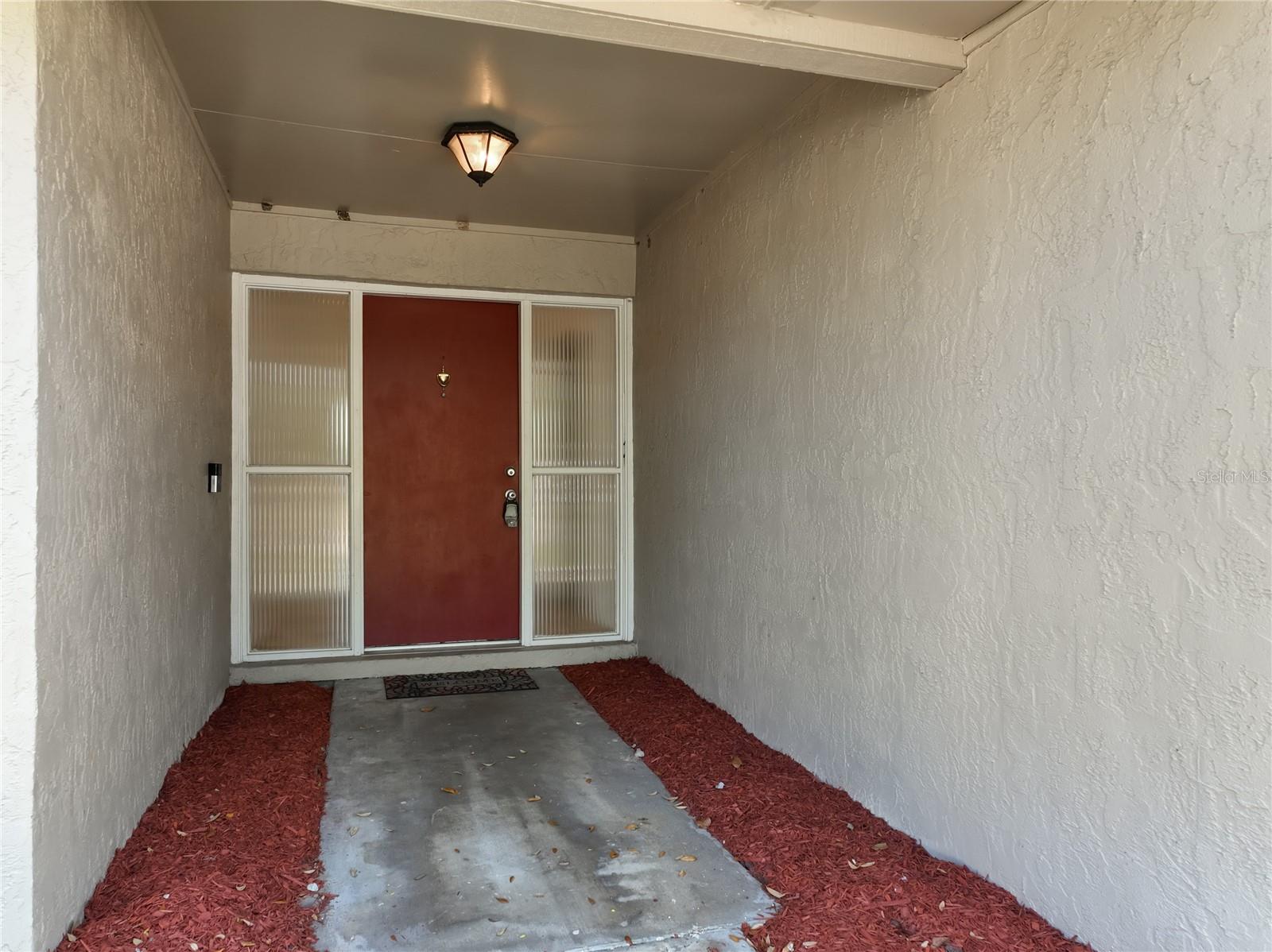 Image 3 of 46 For 328 Shadow Oak Drive