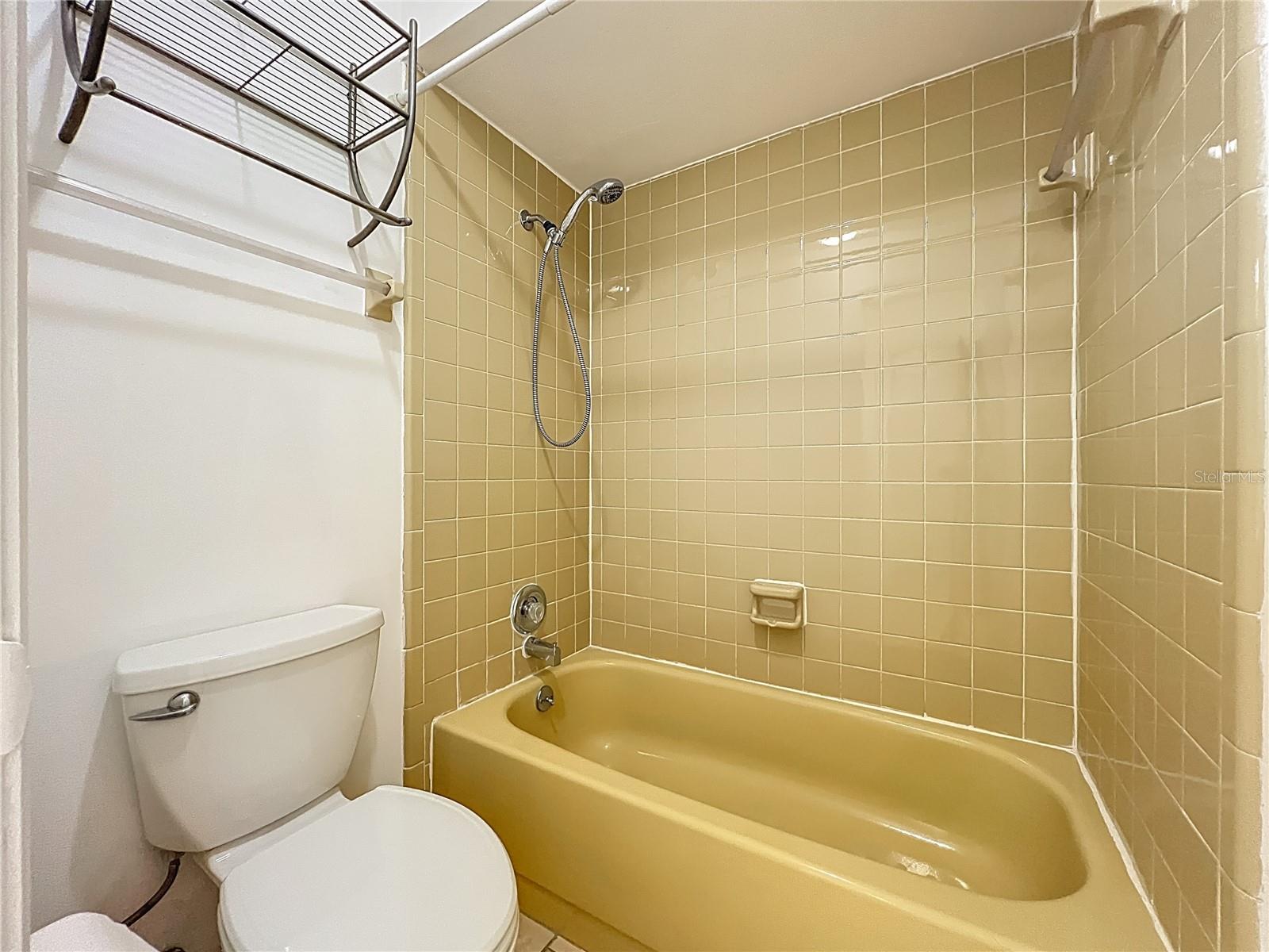 Image 30 of 46 For 328 Shadow Oak Drive