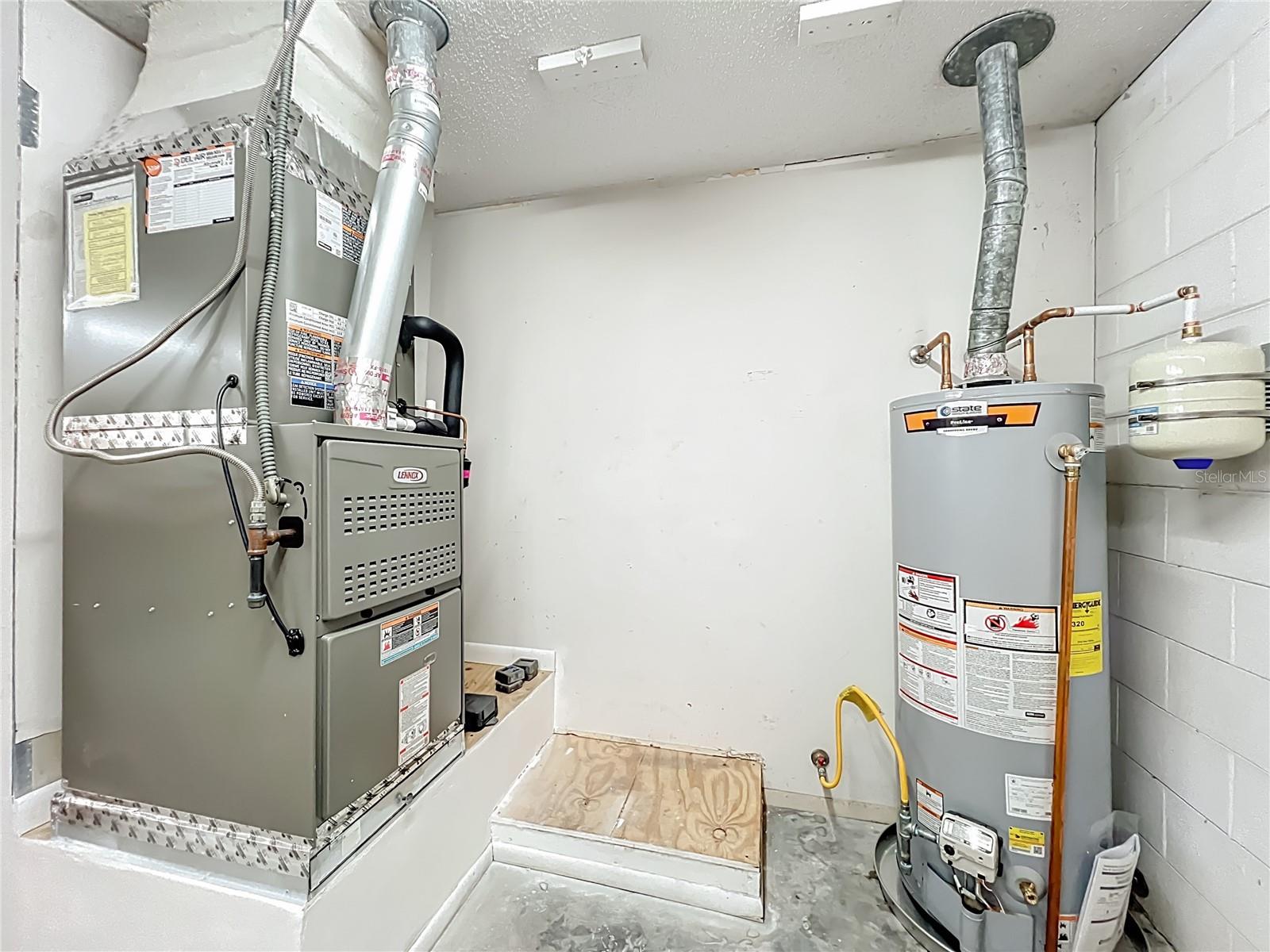 Image 40 of 46 For 328 Shadow Oak Drive