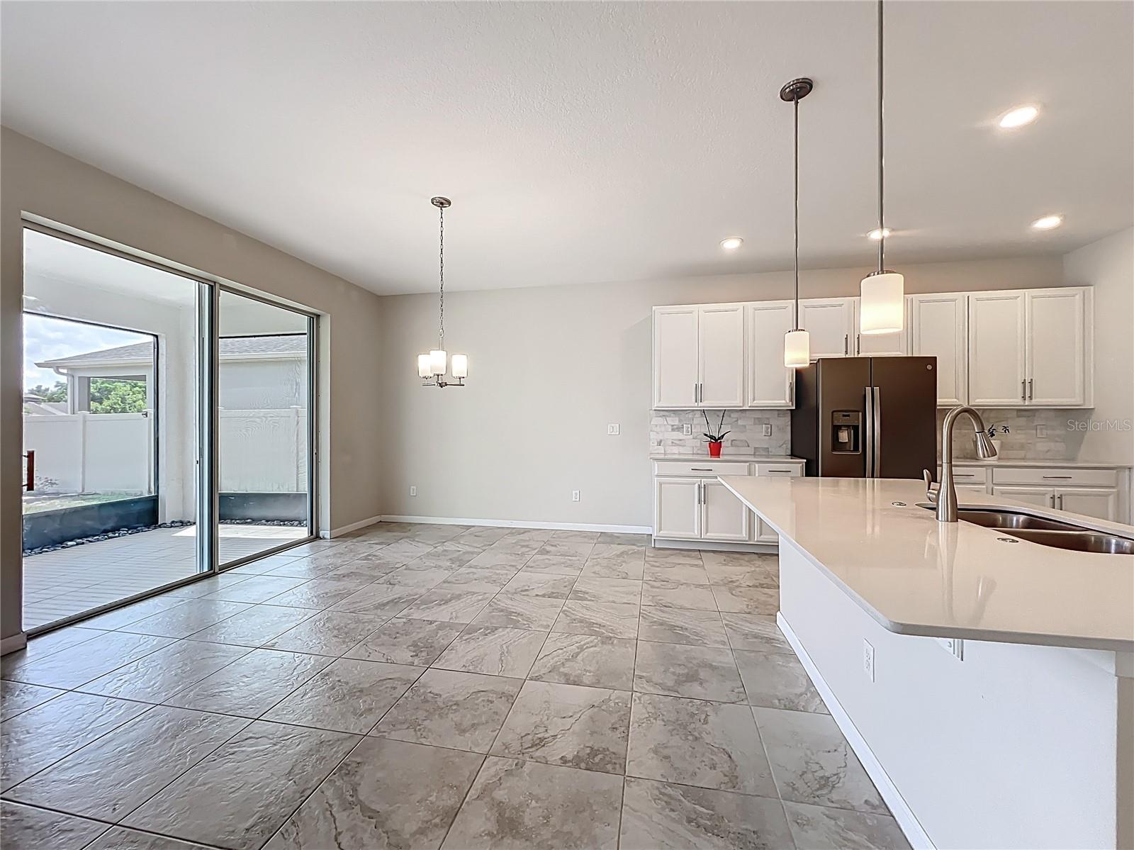 Image 13 of 51 For 1740 Black Maple Place