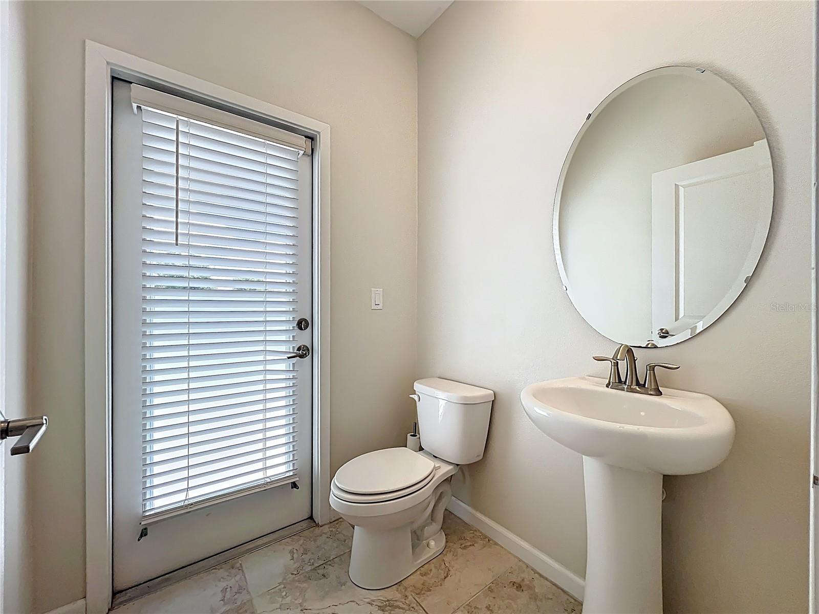 Image 18 of 51 For 1740 Black Maple Place