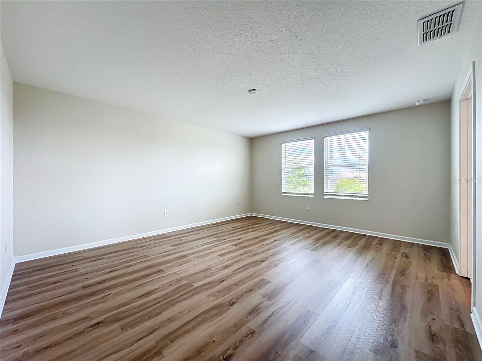 Image 24 of 51 For 1740 Black Maple Place