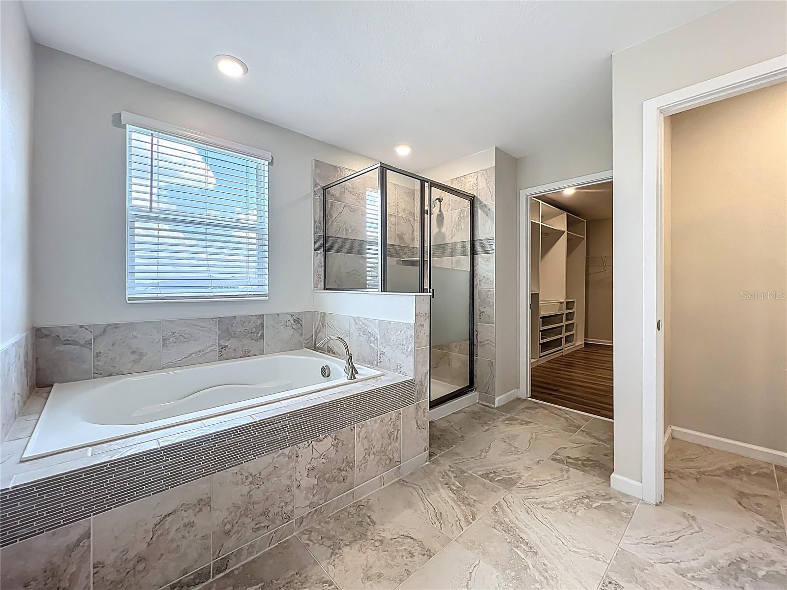 Image 26 of 51 For 1740 Black Maple Place