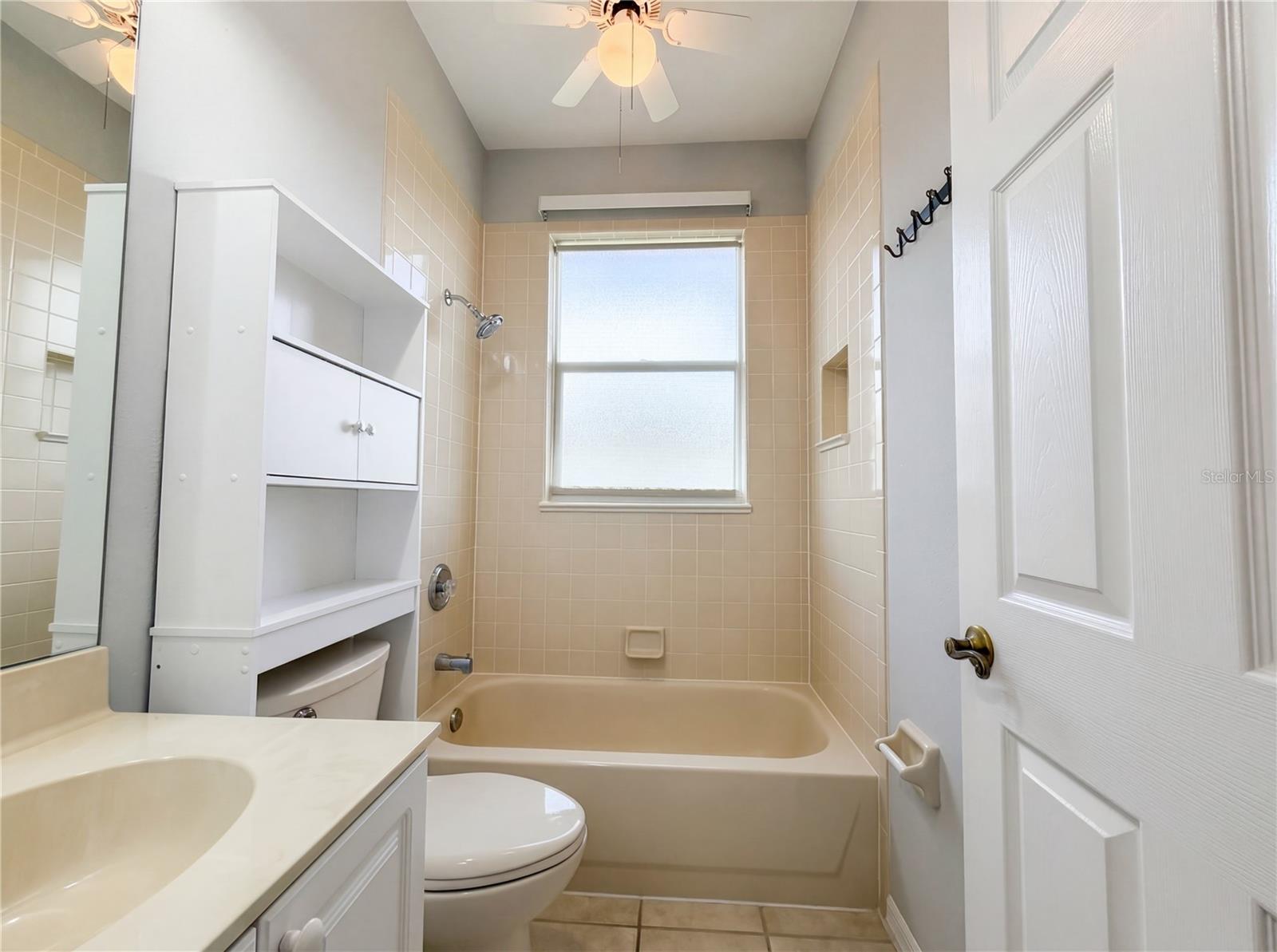 Image 20 of 32 For 12567 Pembroke Circle N