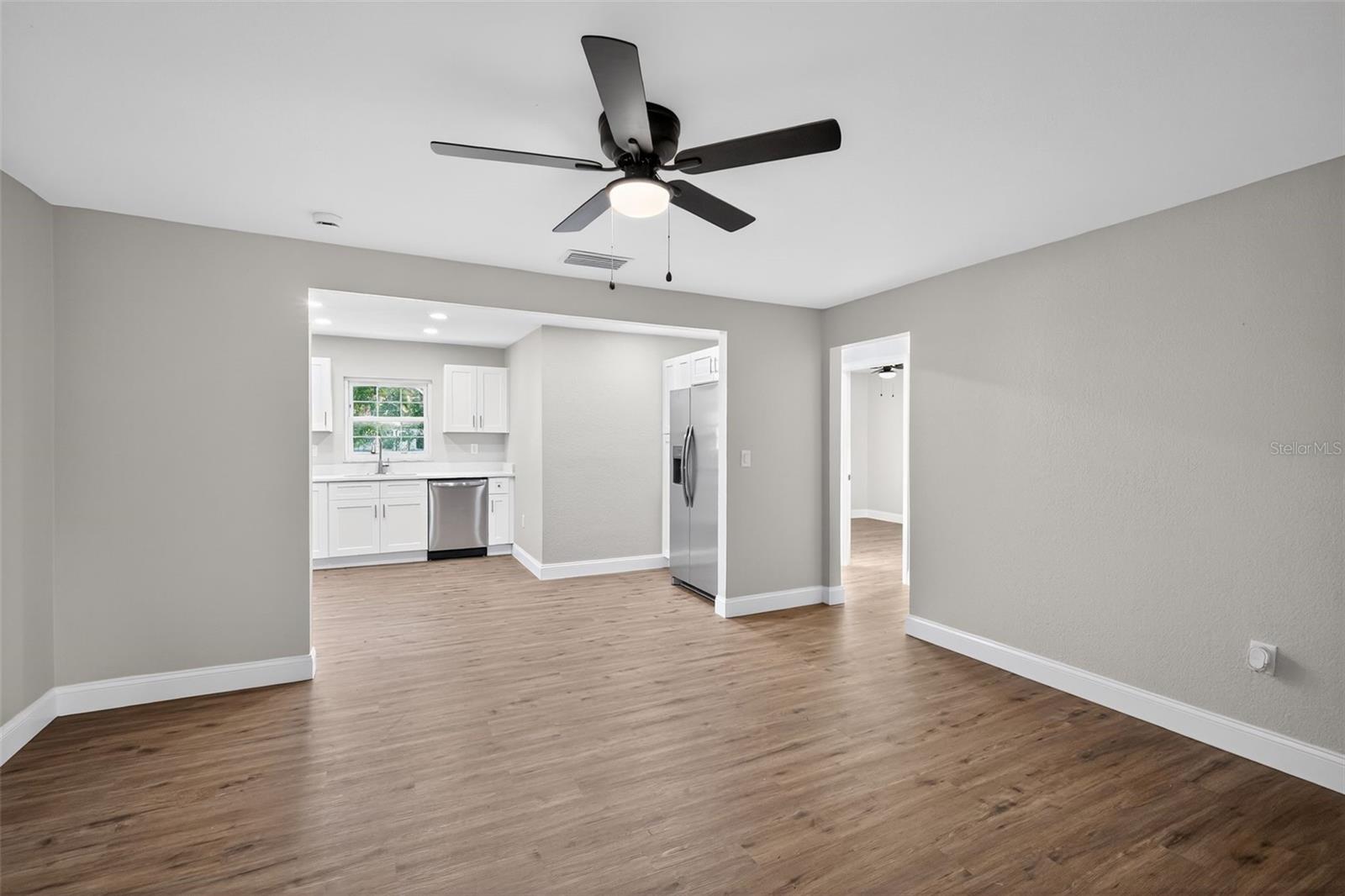 Image 5 of 28 For 305 Hennessee Street