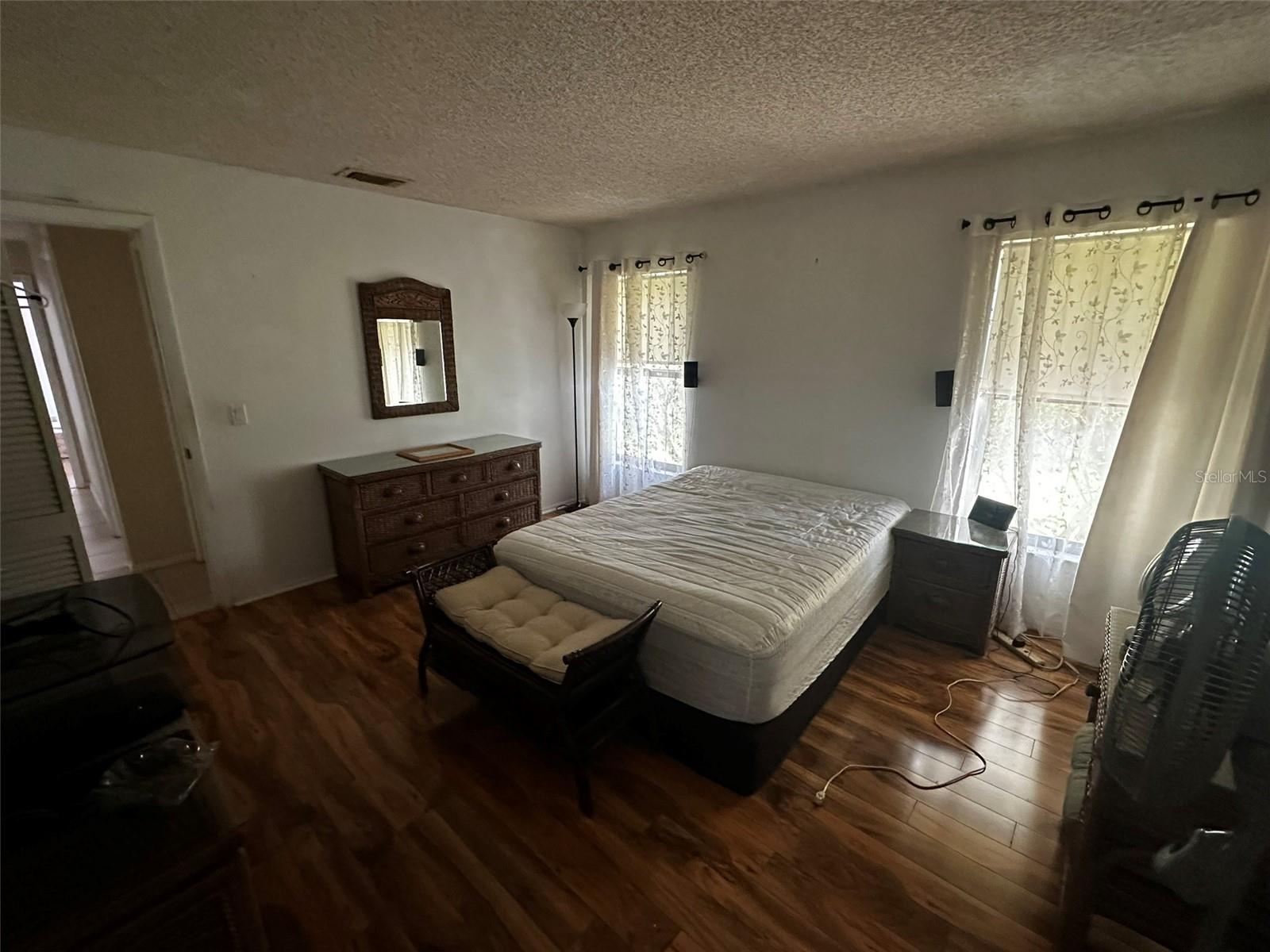 Image 10 of 14 For 2132 Fairmont Circle