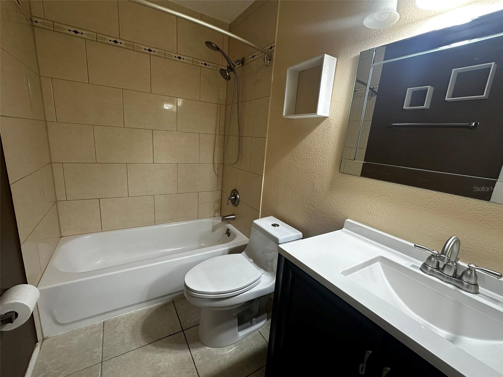 Image 14 of 14 For 2132 Fairmont Circle