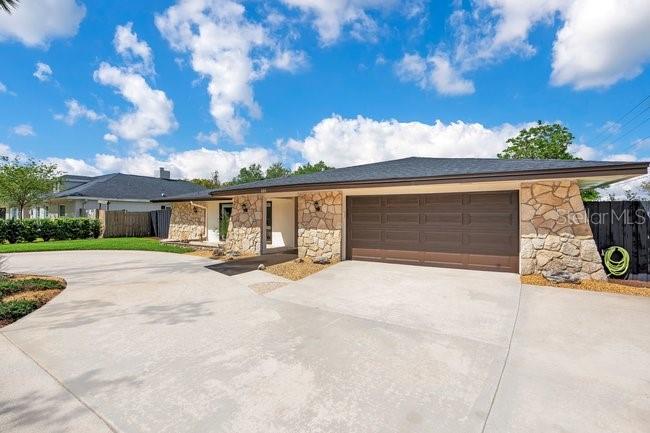 Image 2 of 42 For 101 Mariner Way