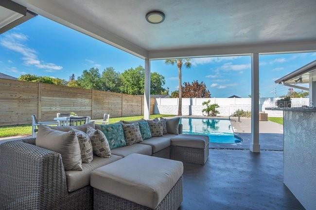 Image 28 of 42 For 101 Mariner Way