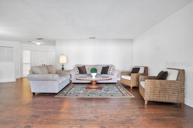 Image 3 of 42 For 101 Mariner Way