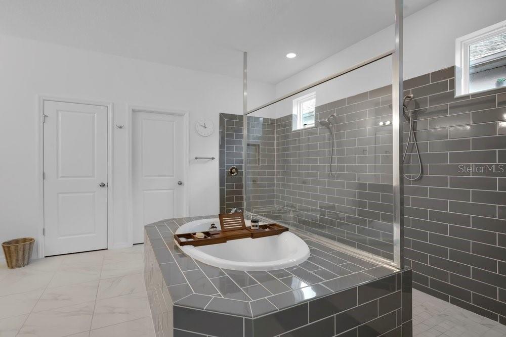 Image 17 of 35 For 1532 Osprey View Drive