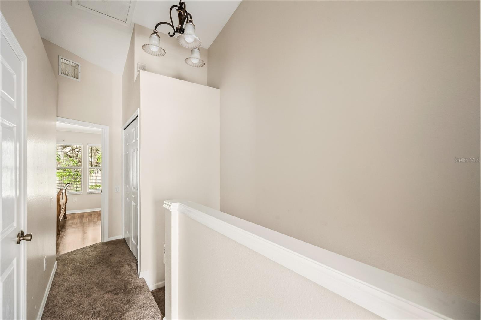 Image 14 of 24 For 922 Vineland Place