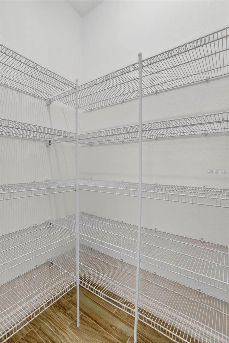 Image 17 of 40 For 246 Pineview Drive