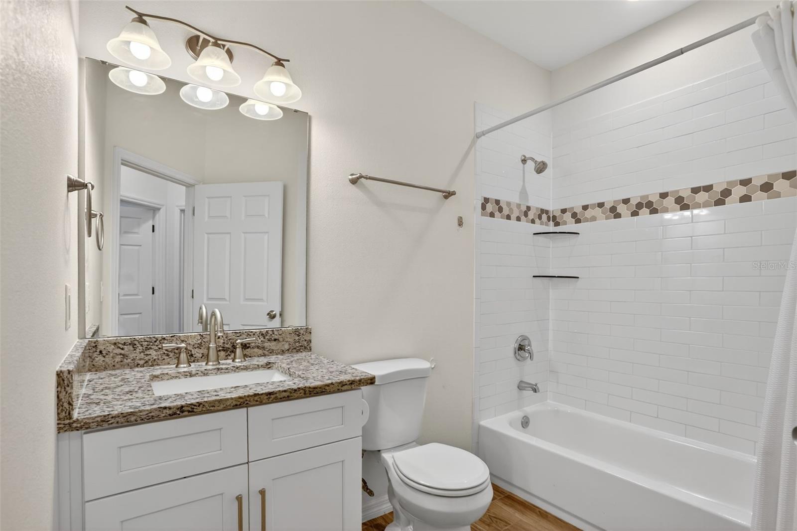 Image 23 of 40 For 246 Pineview Drive