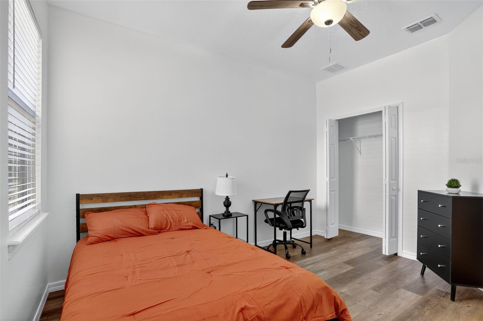 Image 33 of 40 For 246 Pineview Drive