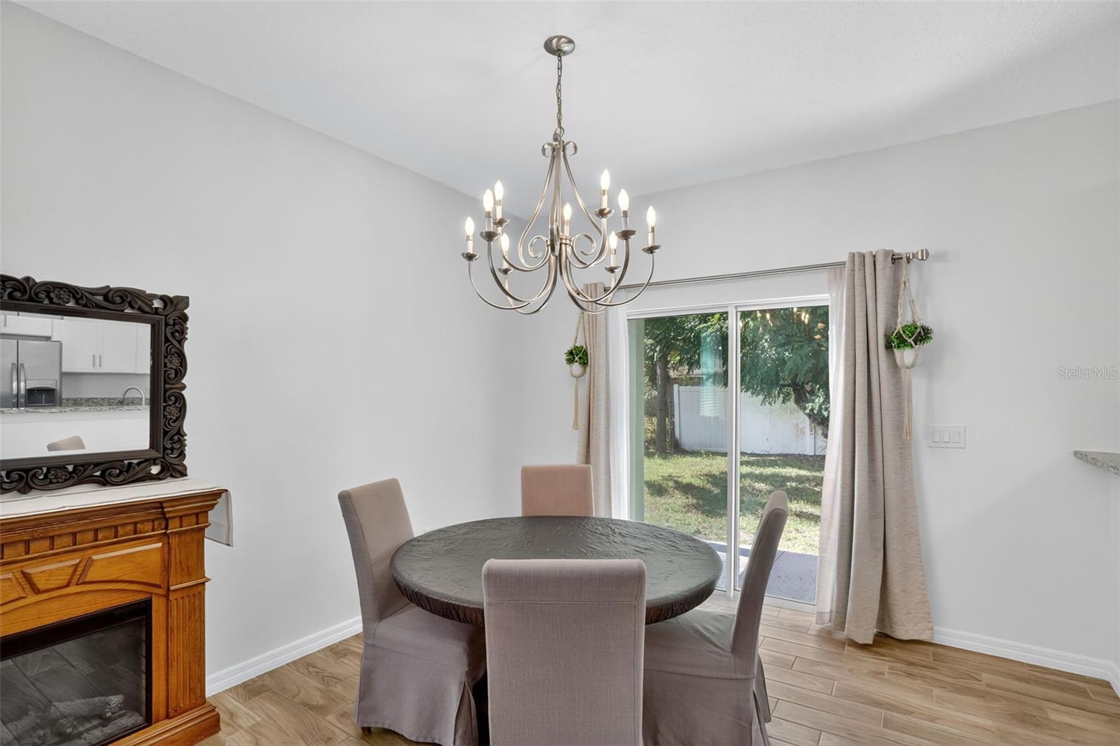 Image 8 of 40 For 246 Pineview Drive