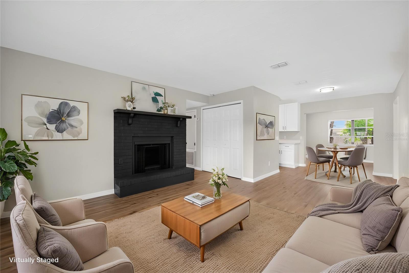 Image 2 of 31 For 3601 Esther Street S