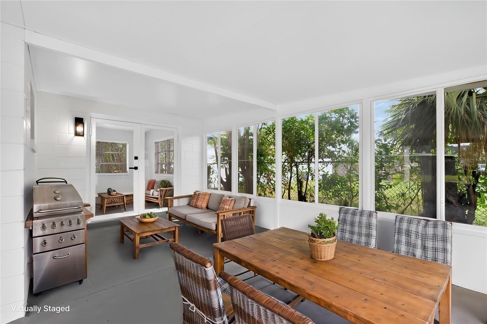 Image 25 of 31 For 3601 Esther Street S