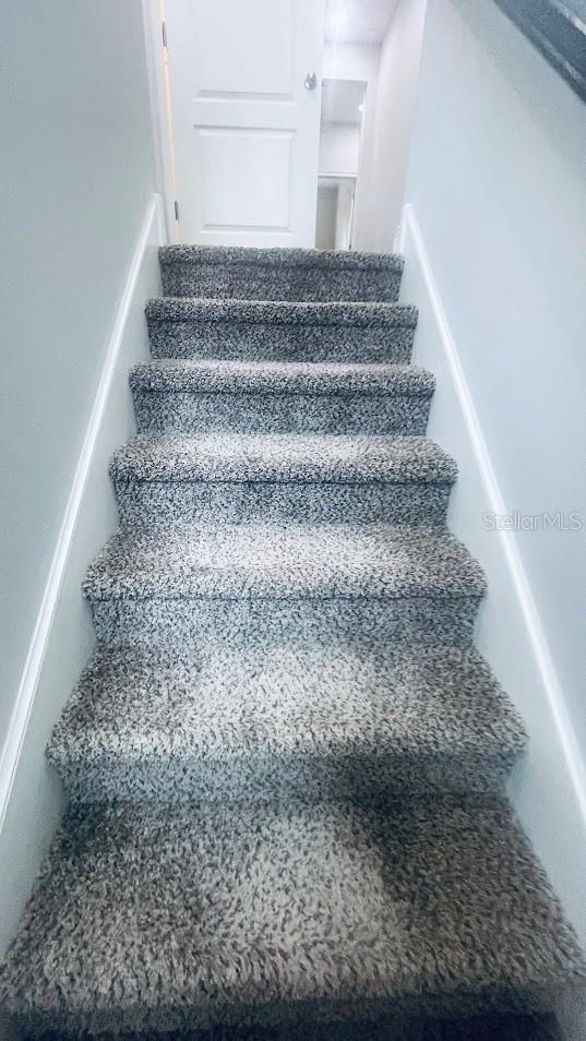 Image 20 of 32 For 1056 Parma Circle