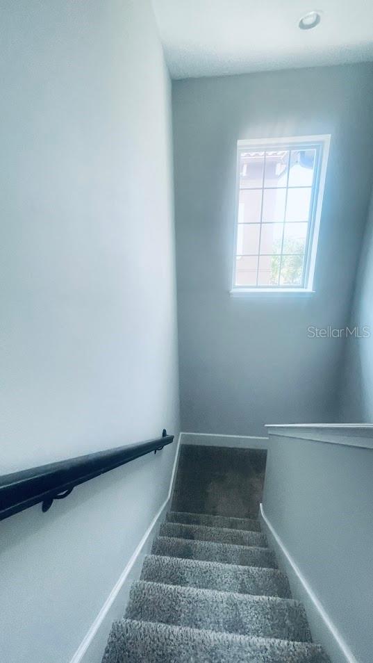 Image 6 of 32 For 1056 Parma Circle